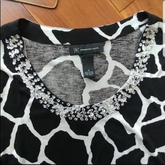 INC International concepts Top - Picture 2 of 3